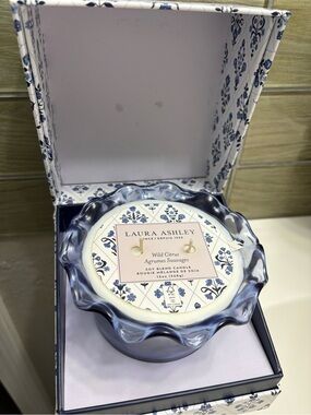 Laura Ashley Blue & White Wild Citrus Decorative Soy Candle